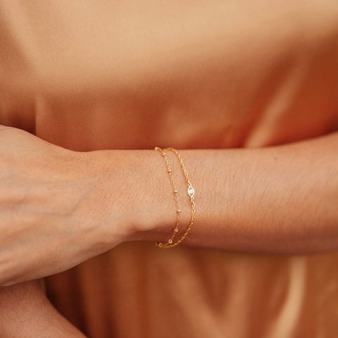 Delicate Handmade Satellite Chain Bracelet in Gold-Filled Design