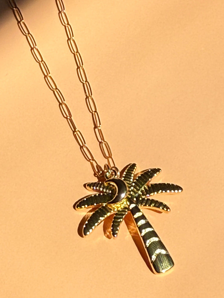 Kyushu Palm Necklace