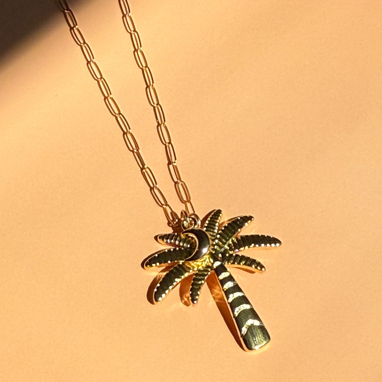 Kyushu Palm Necklace