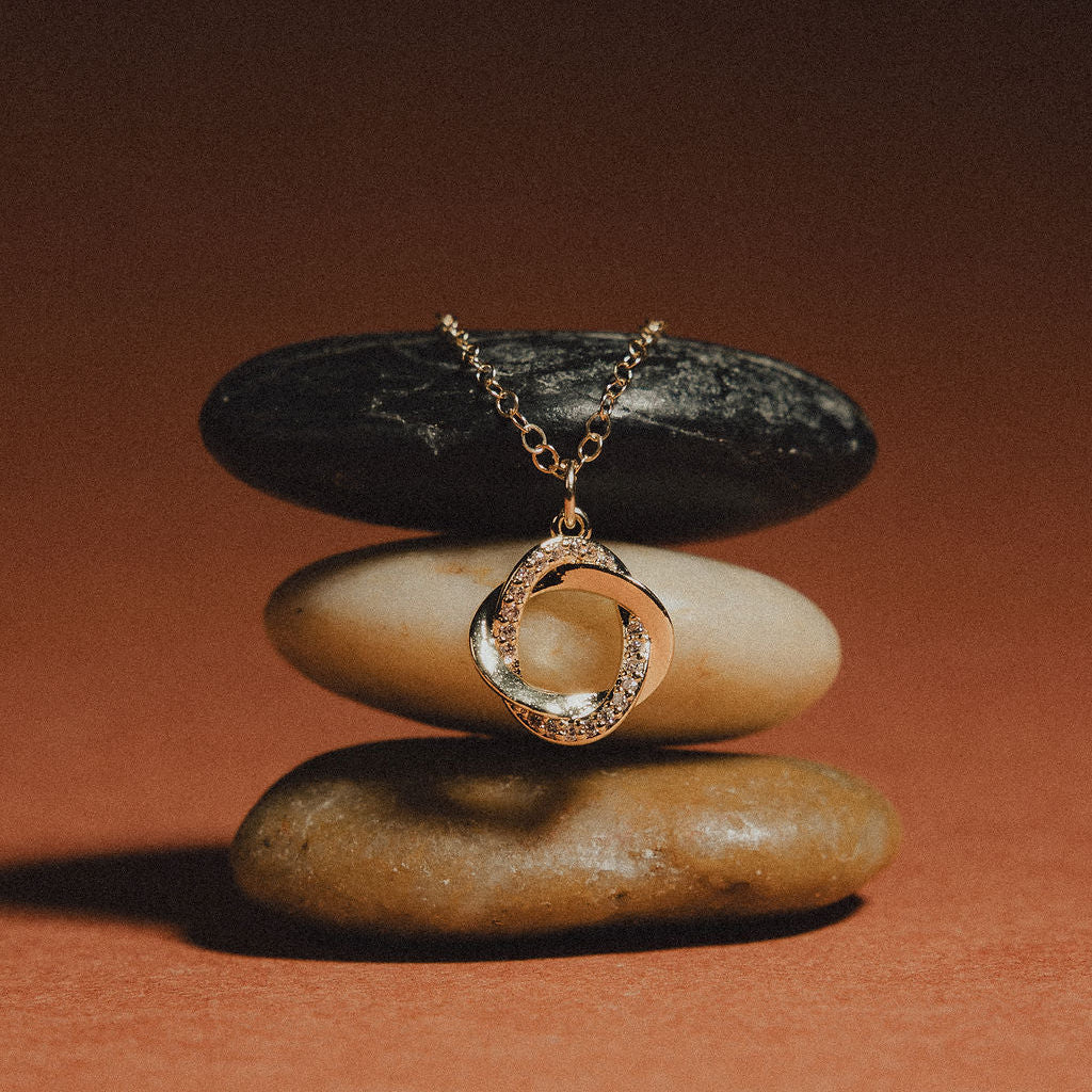 Elysian Knot Necklace