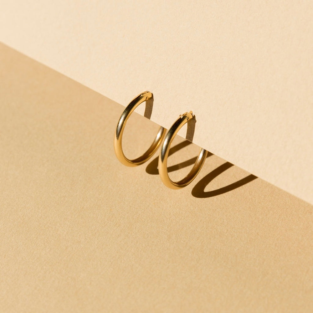 Gold Featherweight Hoops