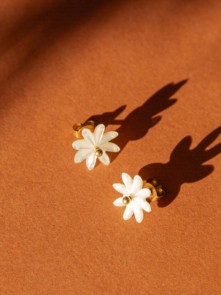 Intricate Mother of Pearl Daisy Stud Earrings with Floral Jacket