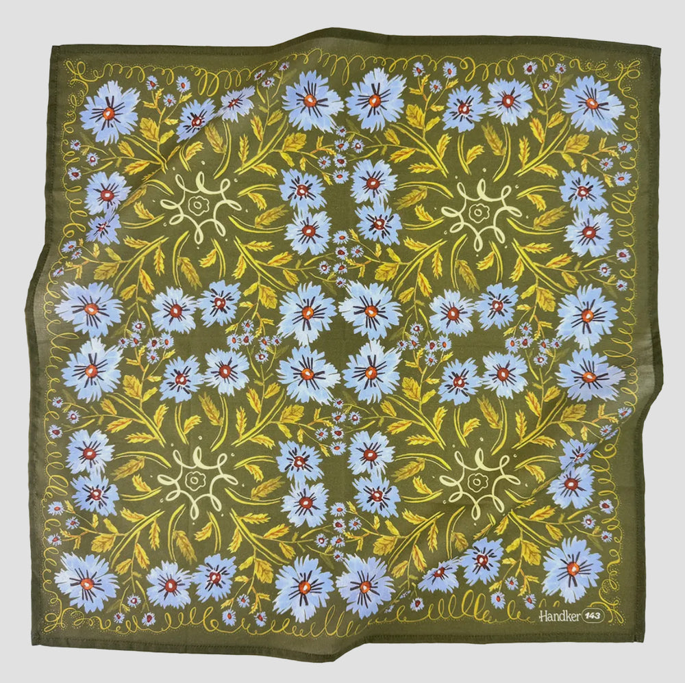 Clara Bandana