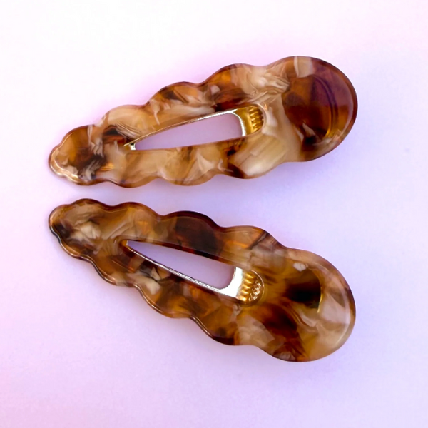 Tortoise Shell Scallop Hair Clips